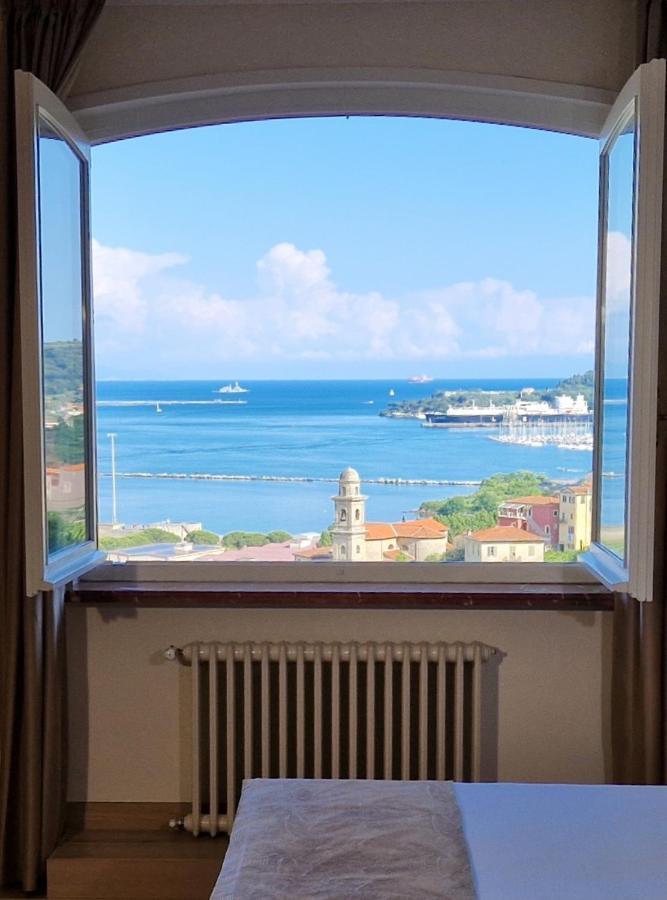Villamara Luxury Rooms Специя Экстерьер фото